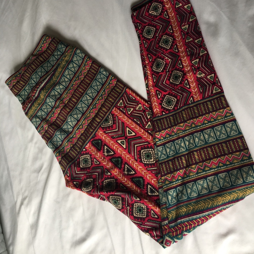 Tribal Lularoe patterned OS leggings
